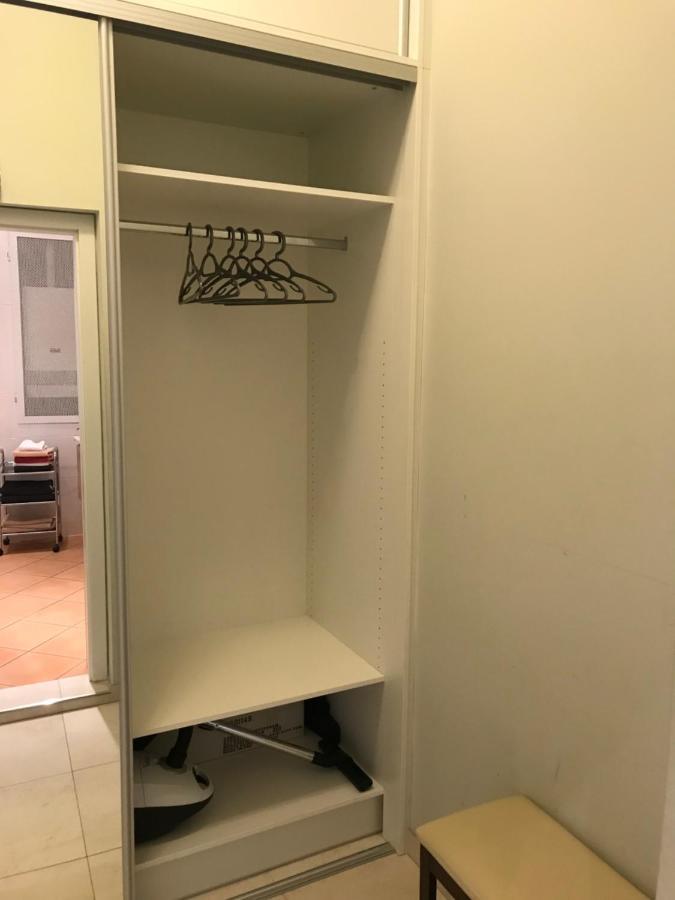 Apartman U Kolonady カルロヴィ・ヴァリ エクステリア 写真