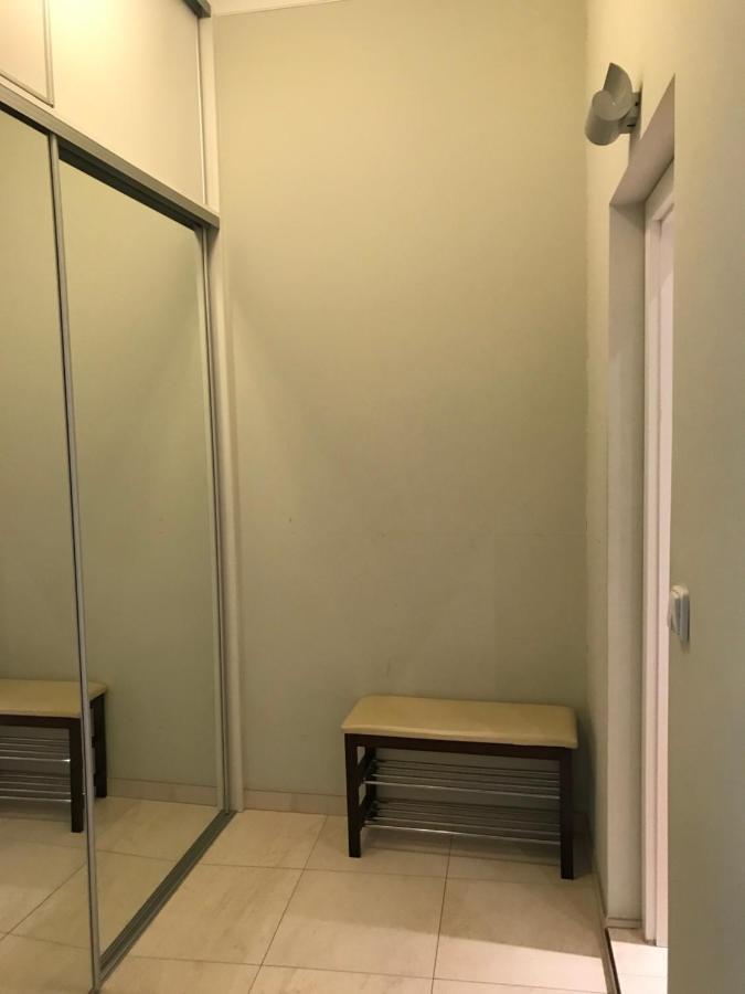 Apartman U Kolonady カルロヴィ・ヴァリ エクステリア 写真